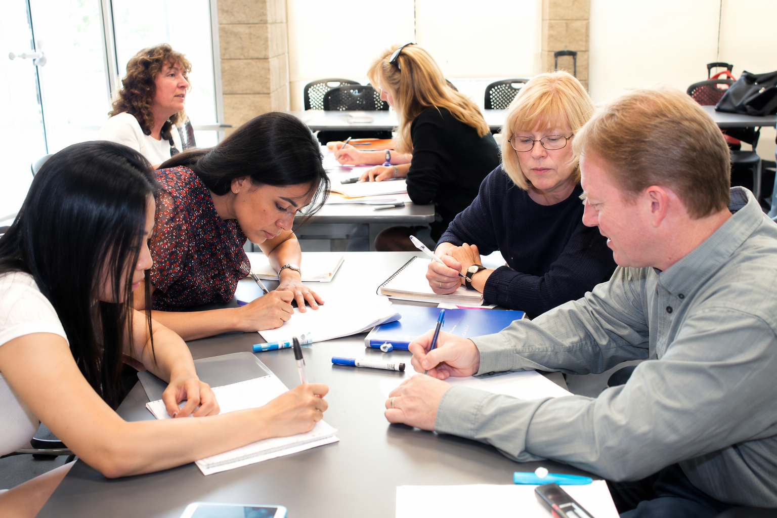 MA TESOL students at residential session in Fullerton, California